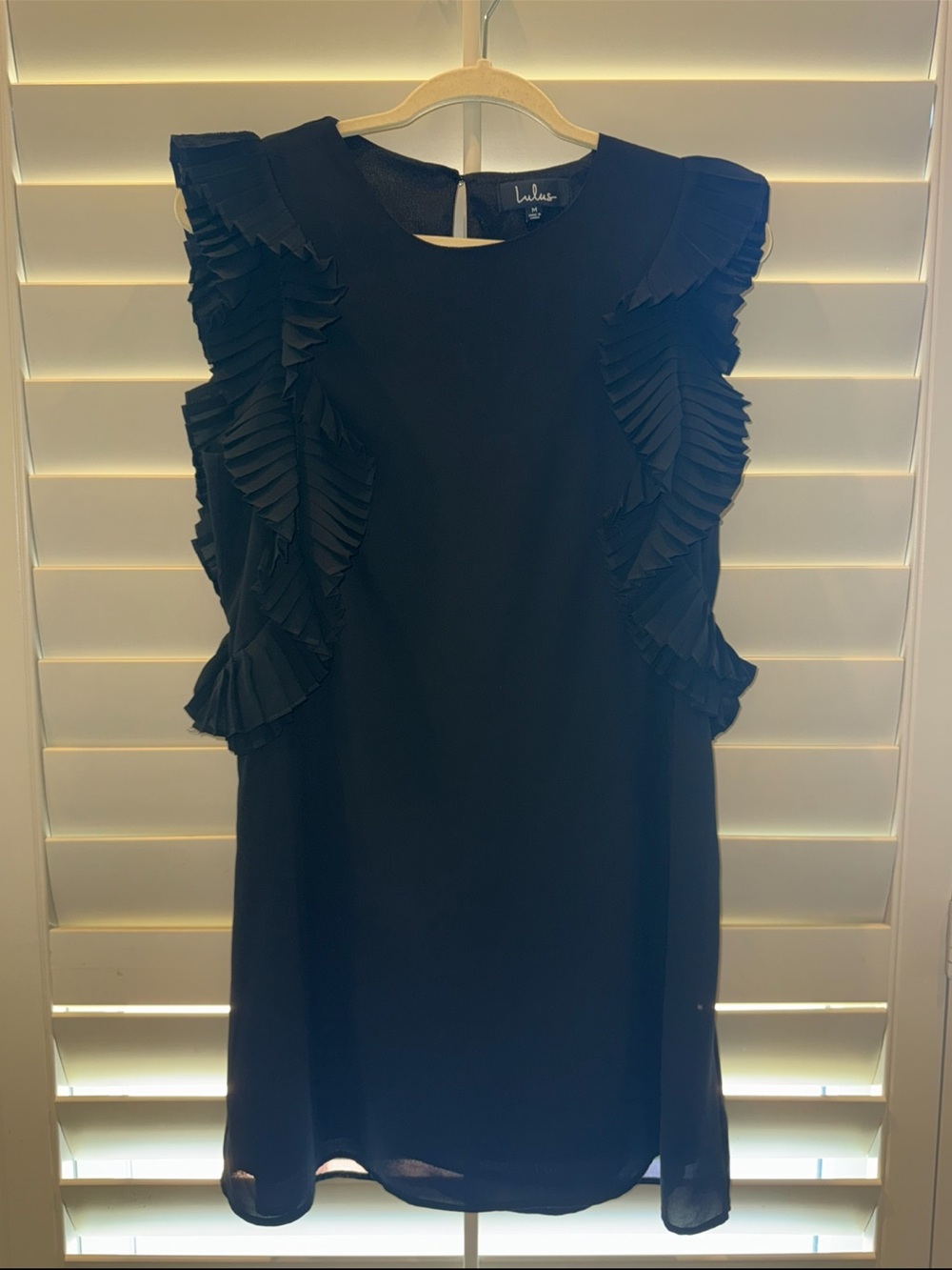 Lulu's Black Ruffle Sleeve Shift Dress - Picture 3 of 5